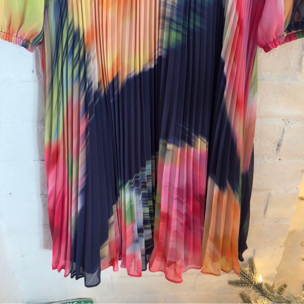 🌈 Maggy London Watercolor Pleated Midi Dress – Size 8 - Picture 4 of 8